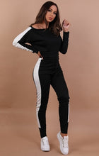 Beautiful Seamless 2 Piece Set Women Sport Suit: Terrific for the Gym Workouts and Casual Wear